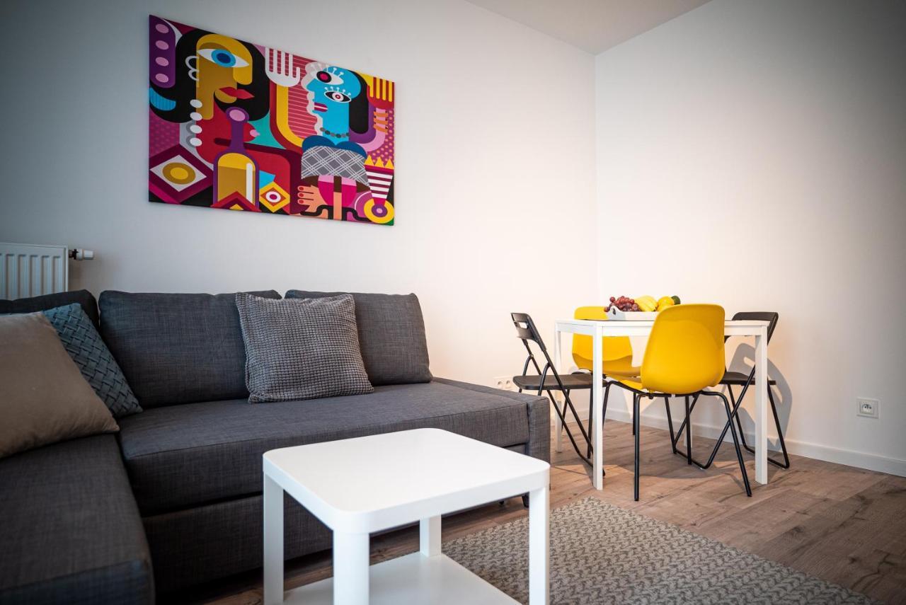 Apartamenty Homely Place Blisko Starego Rynku - Parking Познань Екстер'єр фото